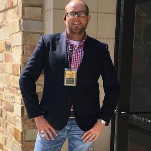 Meet your Posher, Bryan